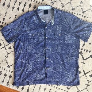 Tommy Bahama Button Up Top Men's Size XXL Blue Silk Blend Geometric Shirt